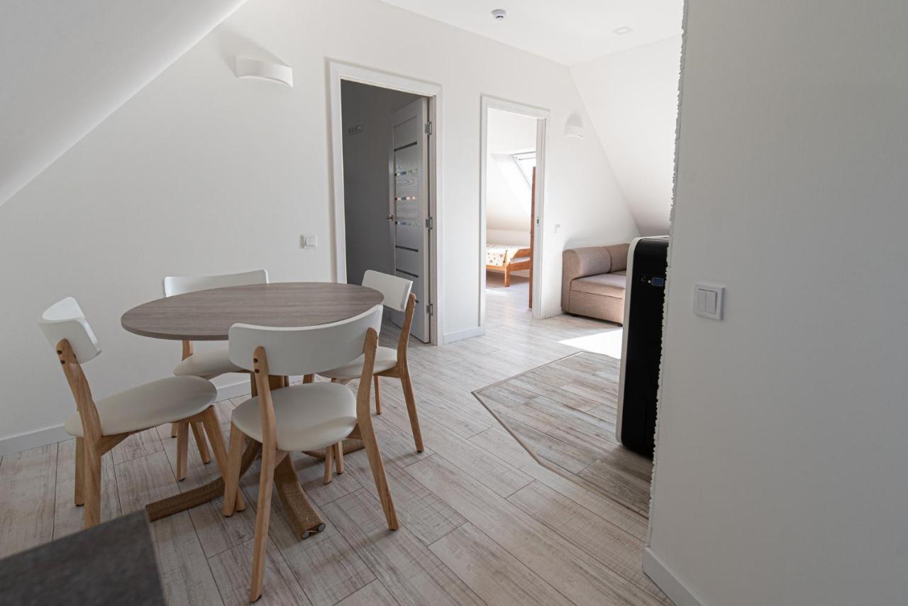 Neringarent Apartamentai Juodkrantė Dış mekan fotoğraf