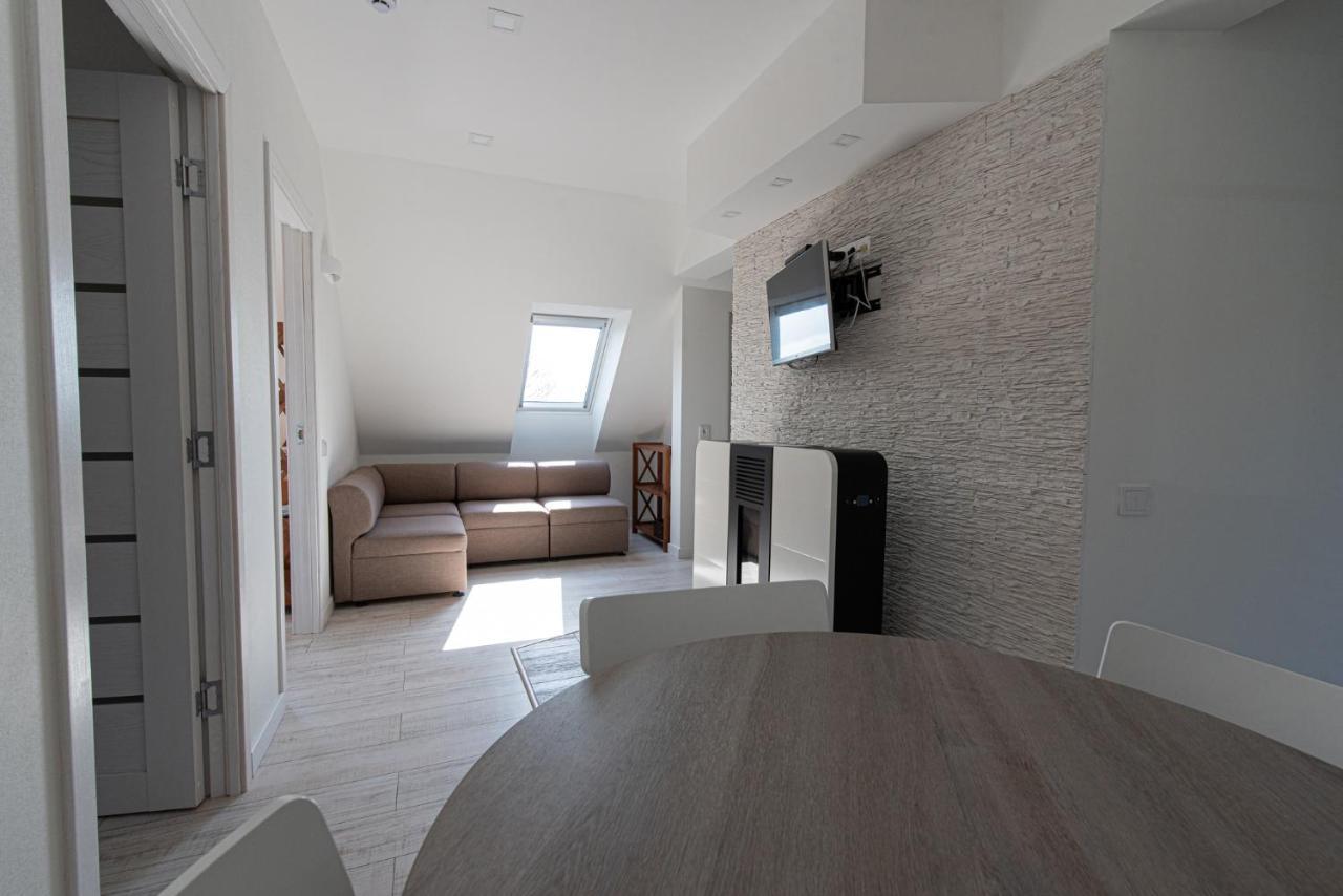 Neringarent Apartamentai Juodkrantė Dış mekan fotoğraf